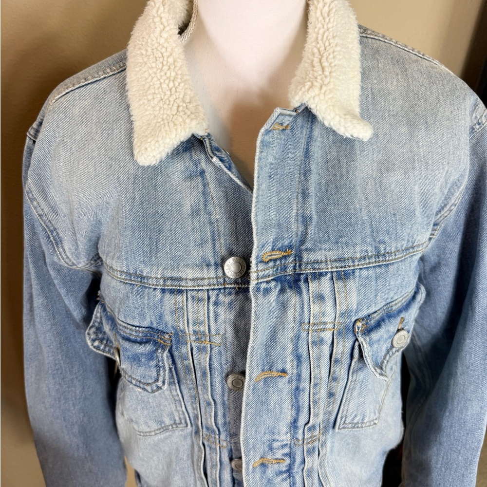 Pac Sun Denim Sherpa-Lined Jacket size medium - Picture 2 of 9
